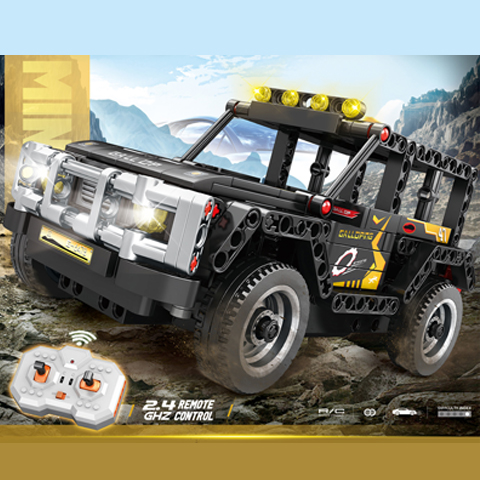 QBLO Remote Control Off-Road SUV Building Block Set, 2.4GHz RC, Black and Yellow 4x4 Vehicle
